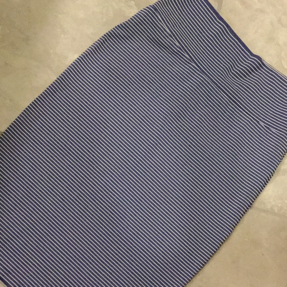 Lularoe Cassie skirt, size small